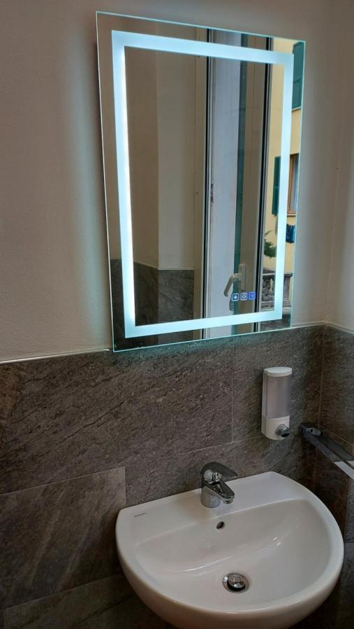 Familiensuite mit Balkon - Nebengebäude